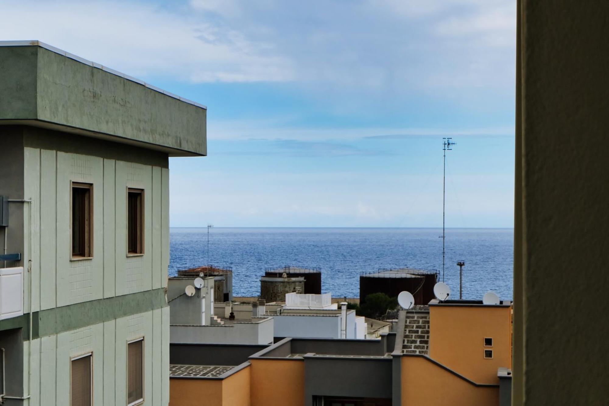 Mare Mary - Appartamento Vista Mare A Monopoli Ngoại thất bức ảnh
